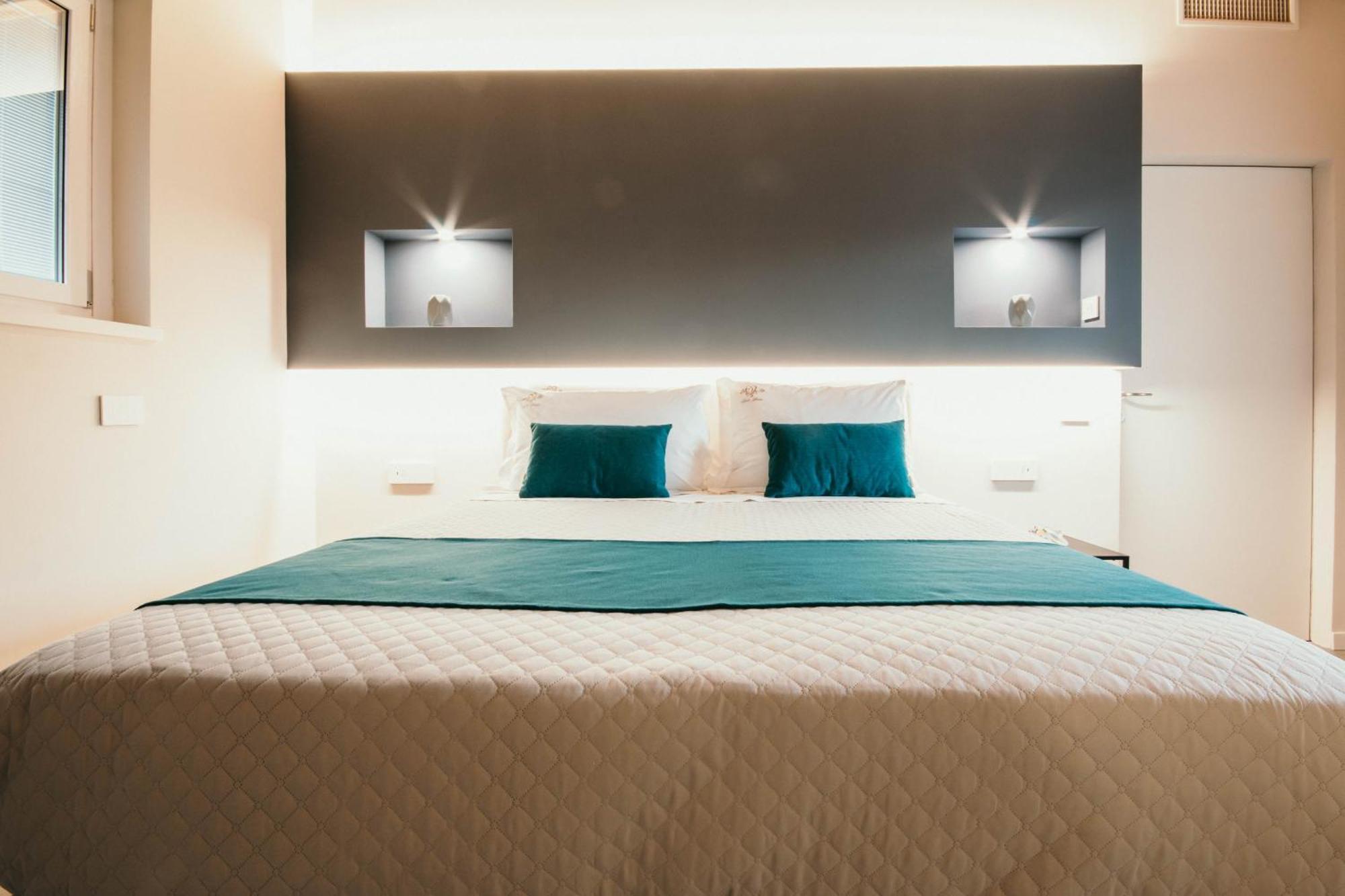Gio Leo Guest House Lesa Εξωτερικό φωτογραφία