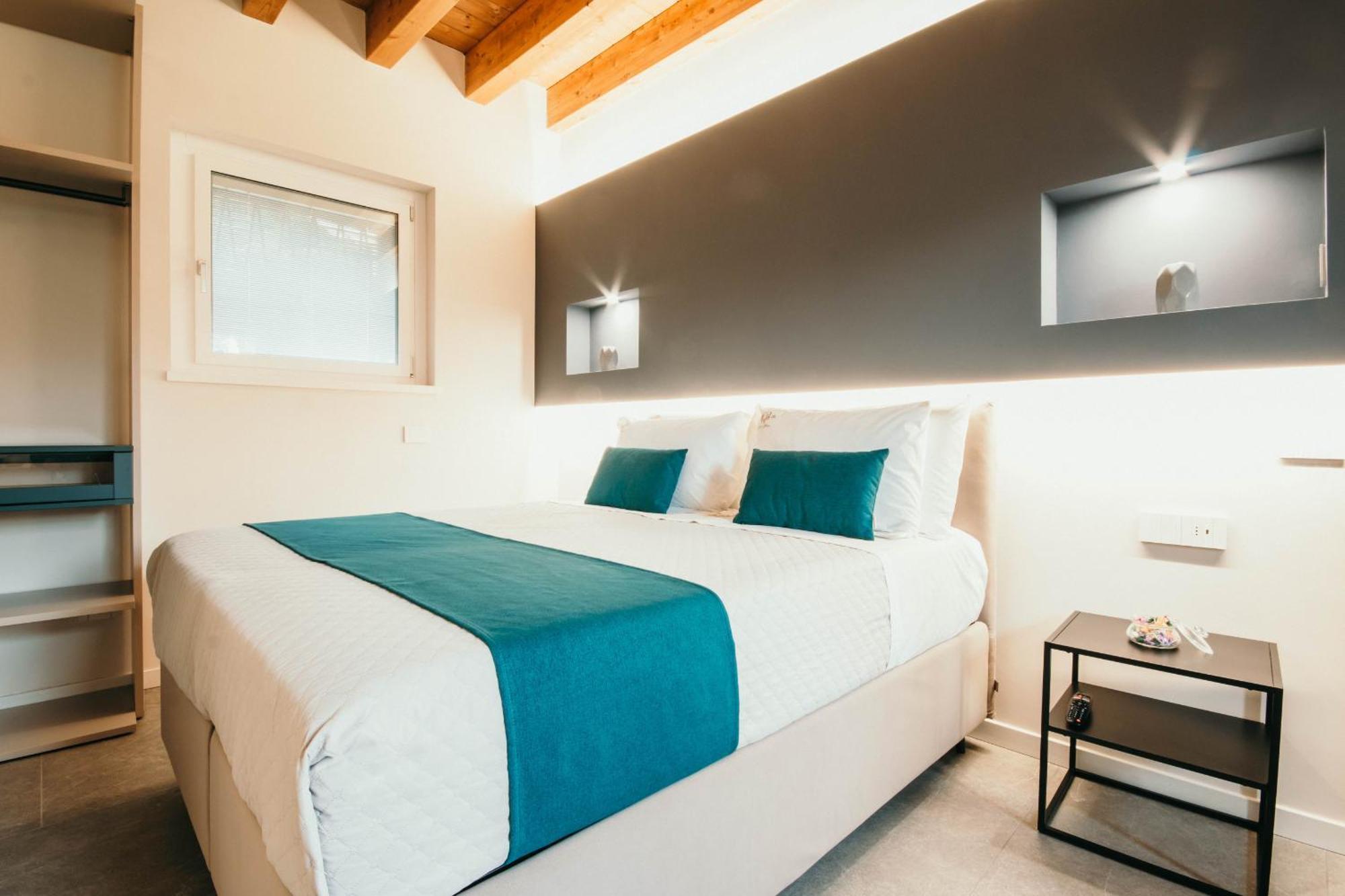 Gio Leo Guest House Lesa Δωμάτιο φωτογραφία